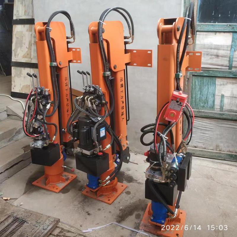 宁江区重汽蓝牌随车吊 3.2吨 国六动力强 液压驱动 农用自卸起重机